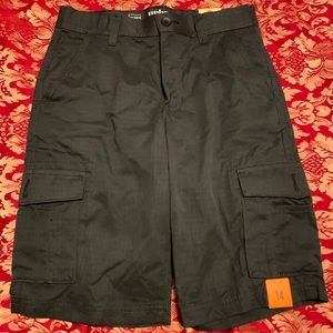 Boys Urban Pipeline size 14 Black Cargo Shorts.
